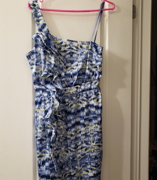 BCBGeneration Splash Multi Dress NWT Sz 6 - Picture 2 of 5